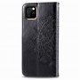 Флип калъф с мотив на мандали и орнаменти за iPhone 11 - черен