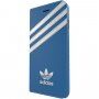 Adidas оригинален флип калъф с лого и райета за iPhone 7 / 8 / SE (2020/2022) - синьо-бял