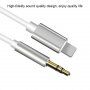 Свързващ кабел AUX с конектори lightning 8-pin / 3,5mm жак за iPhone / iPad - 1 m - черен