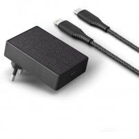 Uniq Votre Slim Kit 18W зарядно с порт USB-C (PD) + lightning кабел за iPhone / iPad - черна
