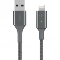 BELKIN Boost Charge LED cплетен кабел за пренос на данни и зареждане USB-A 2.0 / Lightning за iPhone / iPad / iPod / AirPods - 1,2 m - сребърен