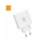MCDODO зарядно с три USB порта и дигитален дисплей за Apple iPhone / iPad / iPod - бяла