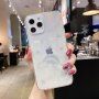 Мек променлив кейс със сребърни звезди и облаци за iPhone 12 / 12 Pro - прозрачно