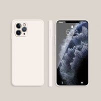 Силиконов защитен кейс с прави ъгли за iPhone 11 Pro Max - бежов