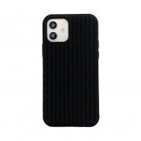 Силиконов кейс с плетка за iPhone 13 Pro Max - черен