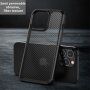 Полупрозрачен кейс с мотив на въглеродни влакна за iPhone 13 Pro Max - черен