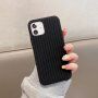 Силиконов кейс с плетка за iPhone 13 Pro - черен