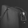 MUJJO Carry-On Folio Sleeve чанта за MacBook 12" (A1534) - черна