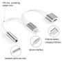 Адаптер от Lightning / 3.5 jack за зареждане и слушане на музика